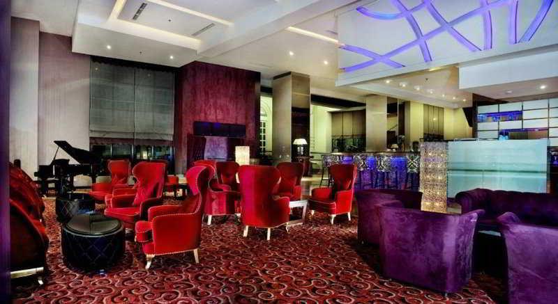 Grand Aston City Hall Medan Luaran gambar